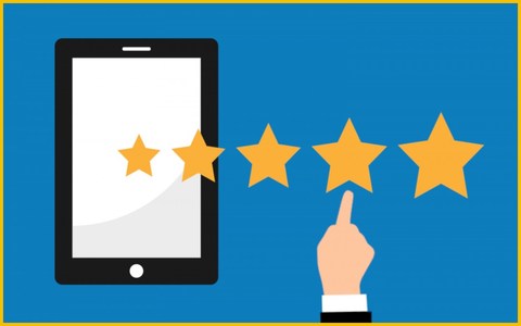 Online Reputation Services image of a person pointing out the fake review